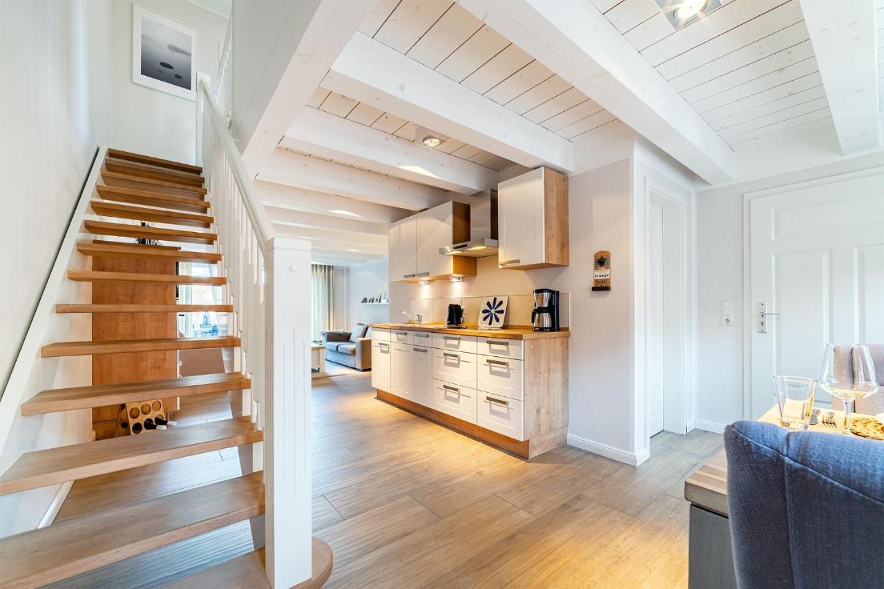 Haus Am Siel 01, Zentral Mit Eigenem Steg Villa Greetsiel Eksteriør billede
